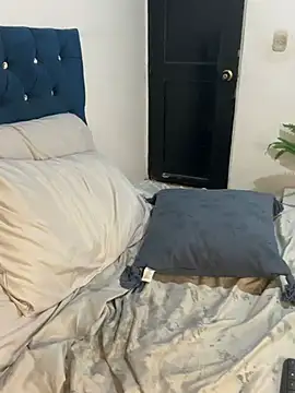 Snapshot of antonelaswete02 chatting on 01/26/25, 02:56 antonelaswete02 online show from 01/26/25, 02:56