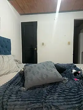 Snapshot of antonelaswete02 chatting on 03/15/25, 04:57 antonelaswete02 online show from 03/15/25, 04:57