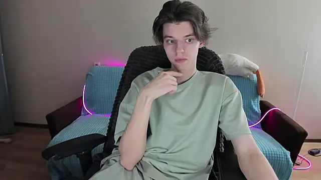 Liam sexy1 online show from 02/10/25, 02:26