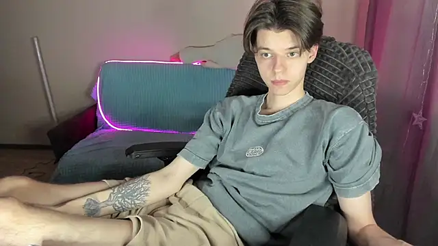 Liam sexy1 online show from 03/15/25, 08:04