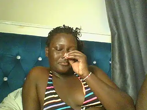 Snapshot of Heavy_ass chatting on 03/20/26, 03:06 Heavy ass online show from 03/20/26, 03:06