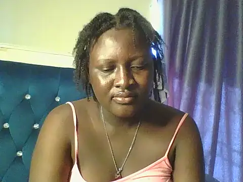 Snapshot of Heavy_ass chatting on 04/25/26, 05:10 Heavy ass online show from 04/25/26, 05:10