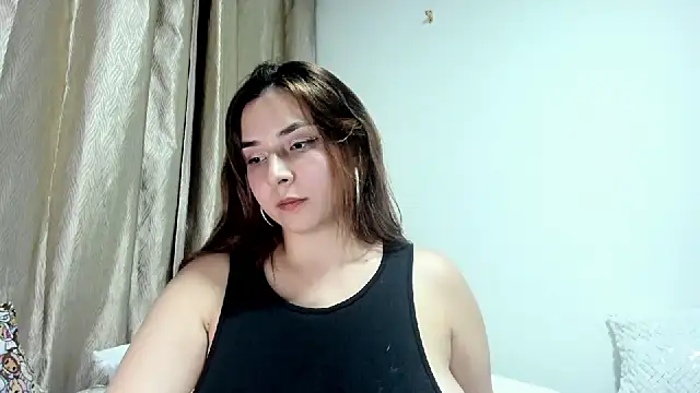 SuzyGamingFairy online show from 02/09/26, 01:31