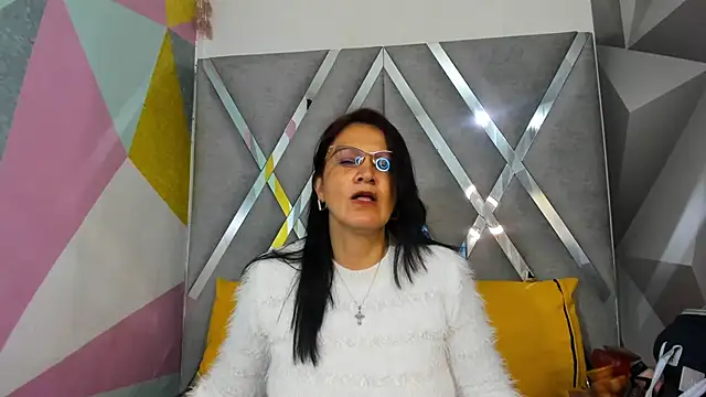 Mulan sexy01 online show from 11/03/25, 07:48