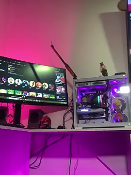 Snapshot of samantha_evans2 chatting on 01/03/25, 05:06 samantha evans2 online show from 01/03/25, 05:06