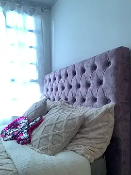 Snapshot of samantha_evans2 chatting on 01/14/25, 08:48 samantha evans2 online show from 01/14/25, 08:48