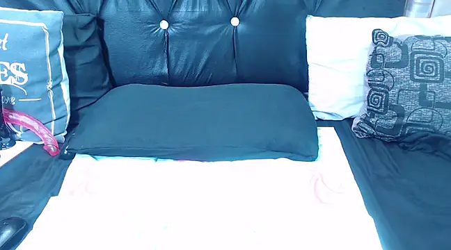 Snapshot of spicydiver38 chatting on 02/15/25, 06:02 spicydiver38 online show from 02/15/25, 06:02