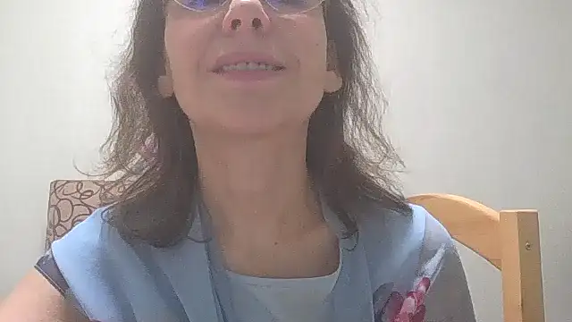 HollyJewel online show from 12/24/24, 05:55