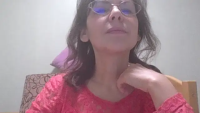 HollyJewel online show from 01/17/25, 05:41