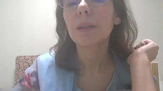 HollyJewel online show from 02/20/25, 07:52