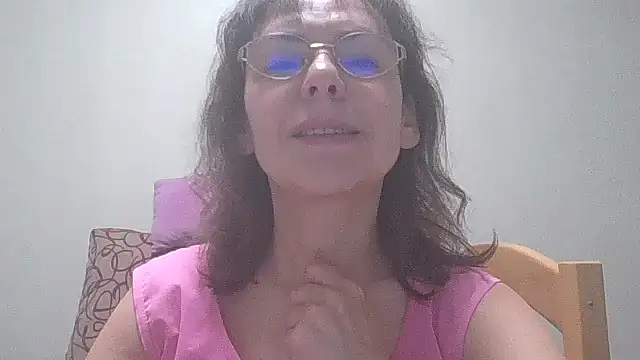 HollyJewel online show from 02/25/25, 06:20