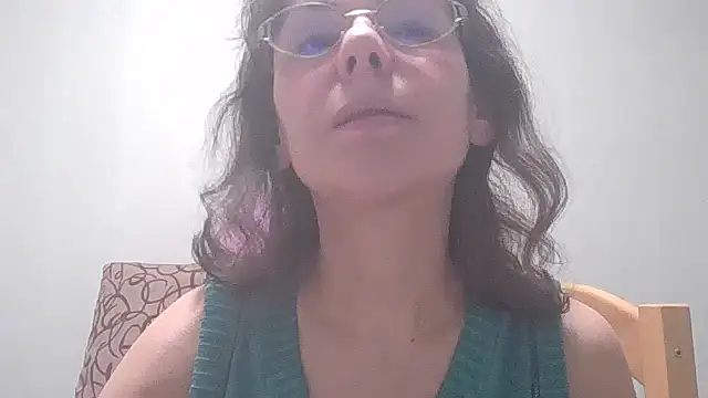 HollyJewel online show from 03/06/25, 06:26