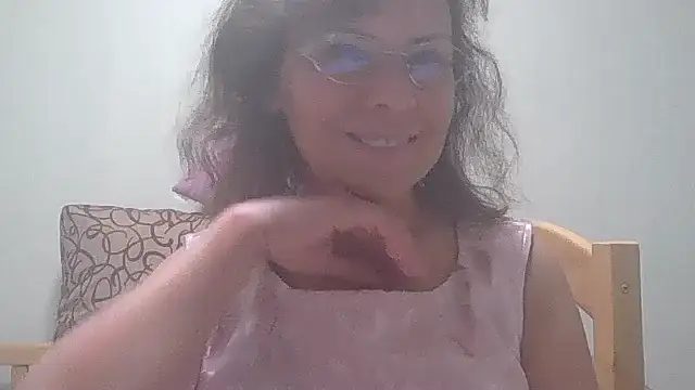 HollyJewel online show from 09/17/25, 04:08