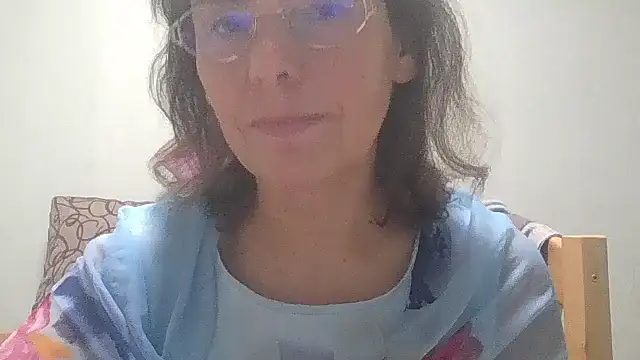 HollyJewel online show from 10/03/25, 04:59