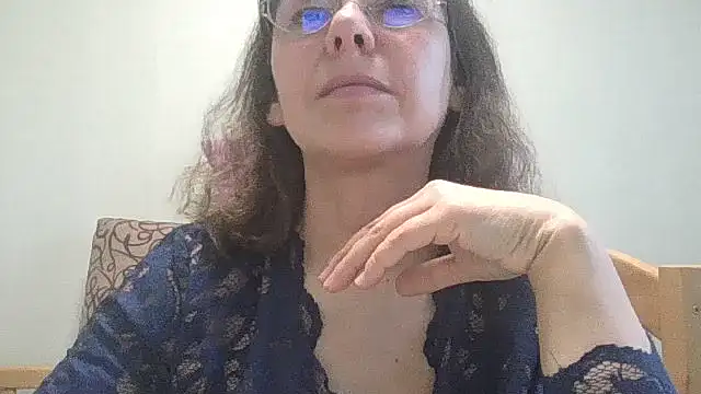 HollyJewel online show from 03/12/26, 02:23