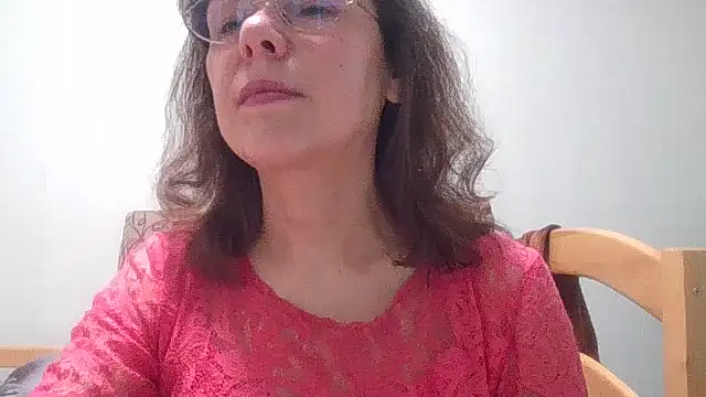 HollyJewel online show from 04/17/26, 04:10