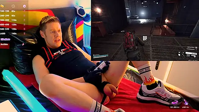 Snapshot of Fuc71 chatting on 03/10/26, 07:30 Fuc71 online show from 03/10/26, 07:30