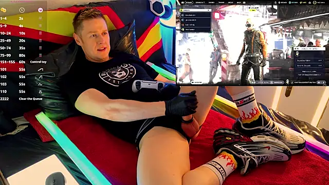 Snapshot of Fuc71 chatting on 03/27/26, 01:00 Fuc71 online show from 03/27/26, 01:00