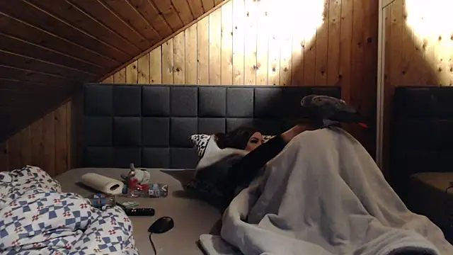 BoeseMoni1998 online show from 02/05/25, 07:10