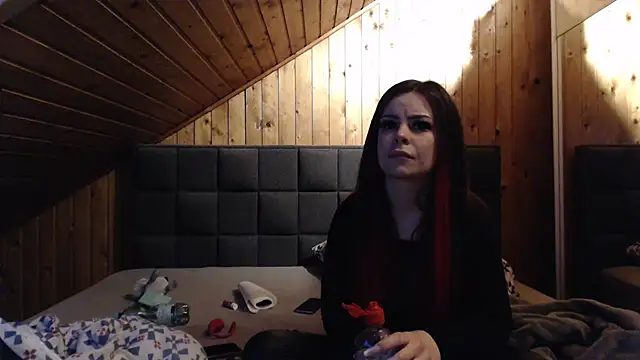 BoeseMoni1998 online show from 02/23/25, 05:18