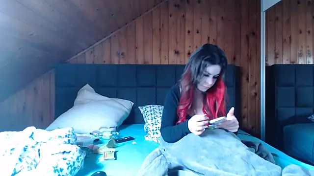 BoeseMoni1998 online show from 03/02/25, 10:03