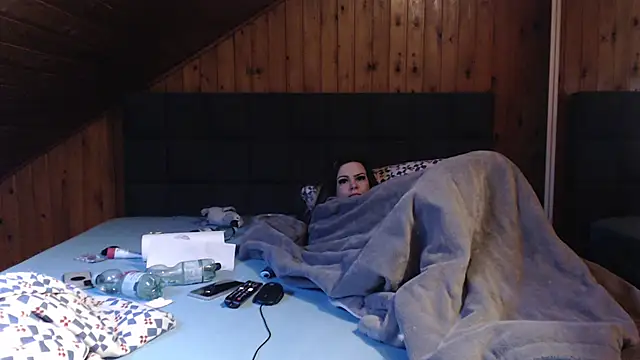 BoeseMoni1998 online show from 03/15/25, 04:54