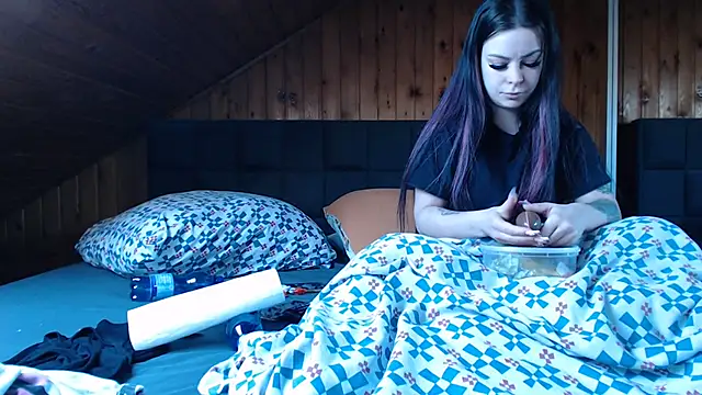 BoeseMoni1998 online show from 02/26/26, 07:18