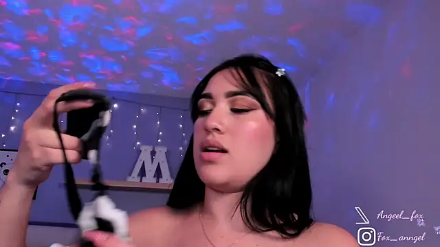 angeel fox online show from 01/17/25, 04:39