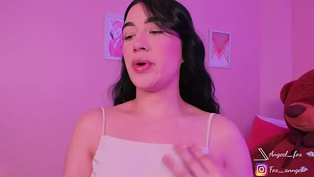 angeel fox online show from 09/09/25, 03:06