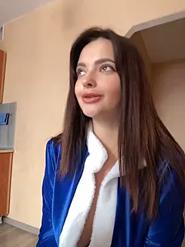 GoodGirll2133 online show from 12/30/24, 05:37