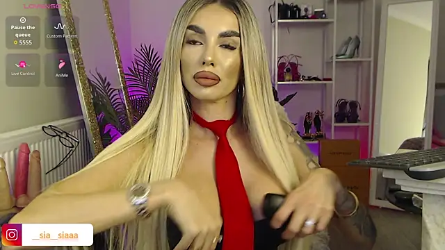 Snapshot of ArianaArianna chatting on 04/04/26, 05:54 ArianaArianna online show from 04/04/26, 05:54