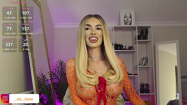 Snapshot of ArianaArianna chatting on 04/07/26, 05:02 ArianaArianna online show from 04/07/26, 05:02