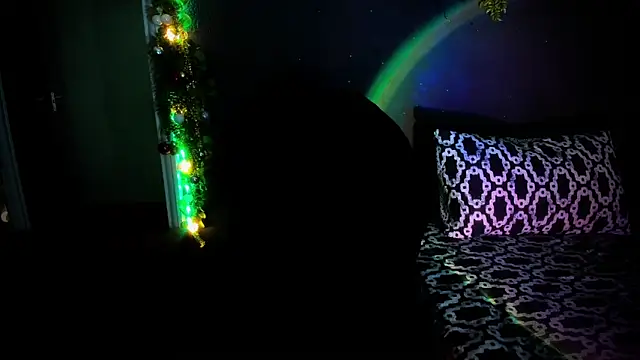 Snapshot of newjeff chatting on 01/06/26, 01:04 newjeff online show from 01/06/26, 01:04