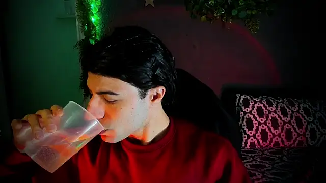 Snapshot of newjeff chatting on 01/16/26, 08:35 newjeff online show from 01/16/26, 08:35