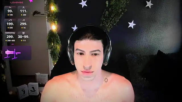 Snapshot of newjeff chatting on 04/13/26, 01:05 newjeff online show from 04/13/26, 01:05