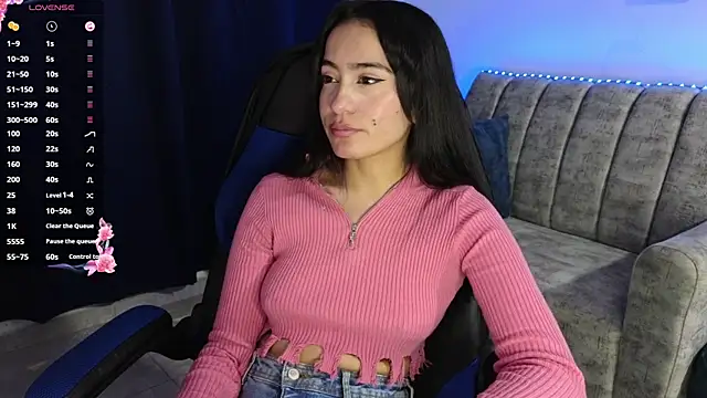 ZaraDames  online show from 12/23/25, 03:04