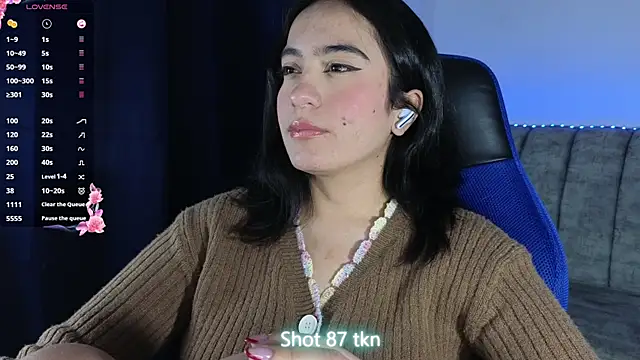 Snapshot of ZaraDames_ chatting on 07/02/26, 02:22 ZaraDames online show from 07/02/26, 02:22