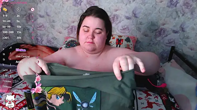 Estelle Hicks online show from 01/07/25, 06:14