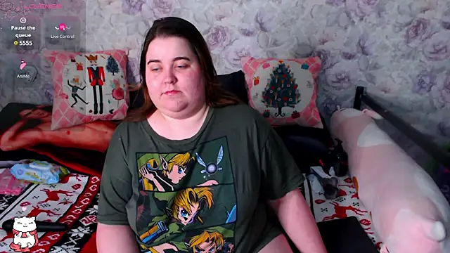 Estelle Hicks online show from 02/06/25, 06:13