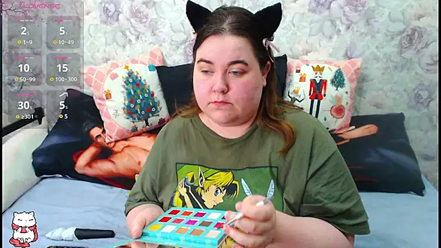 Estelle Hicks online show from 02/17/25, 06:15