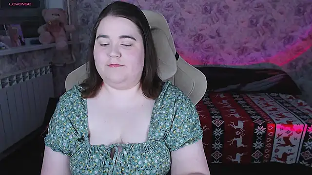 Estelle Hicks online show from 03/14/26, 06:35