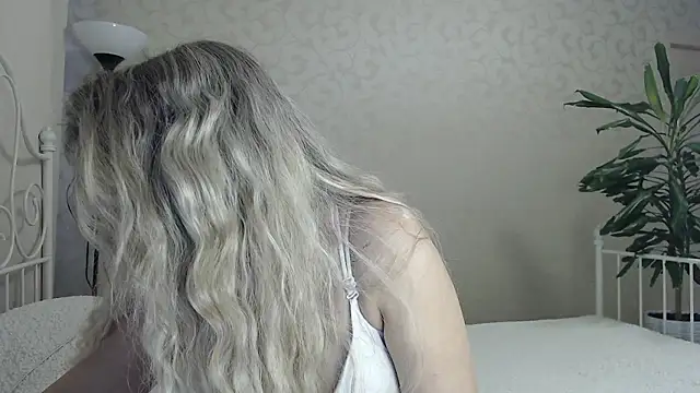 ShyEvaa online show from 01/18/26, 03:54