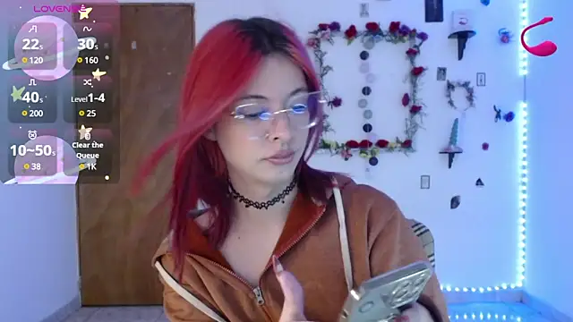 Snapshot of _GalyaX_ chatting on 12/14/24, 12:33  GalyaX  online show from 12/14/24, 12:33