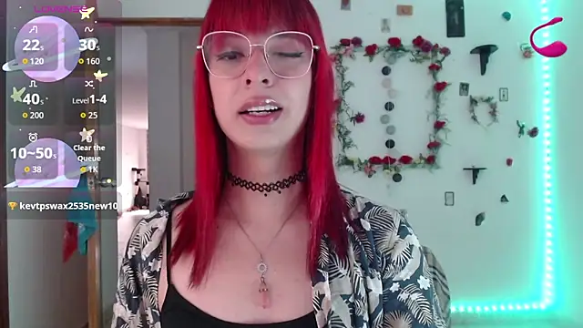 Snapshot of _GalyaX_ chatting on 11/11/25, 02:17 GalyaX online show from 11/11/25, 02:17