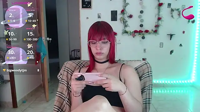 Snapshot of _GalyaX_ chatting on 11/14/25, 02:21 GalyaX online show from 11/14/25, 02:21