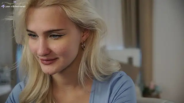 ChloeCoral online show from 12/01/24, 10:21