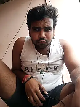 MeFeellove online show from 10/03/25, 09:17