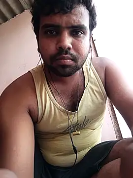 MeFeellove online show from 10/06/25, 08:34