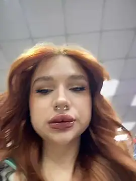 Snapshot of KarinHorny chatting on 12/07/24, 07:38 KarinHorny online show from 12/07/24, 07:38