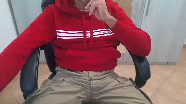 cocco1980xxxx online show from 12/05/25, 10:57